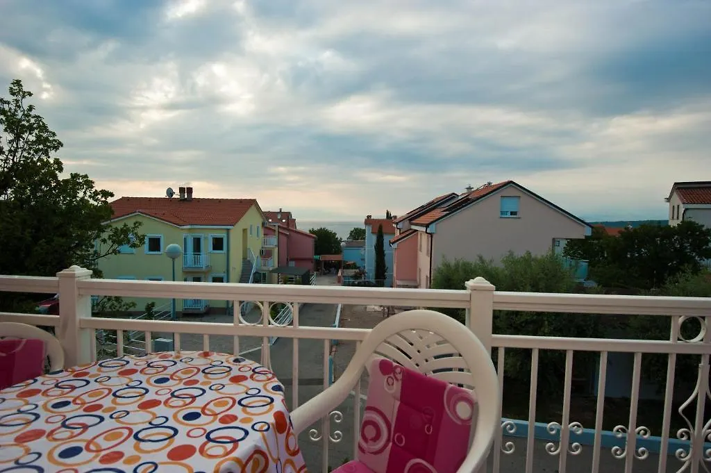 Apartments And Rooms נייביצה